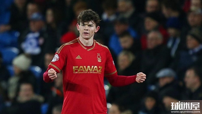 她在几个关 她在几个关